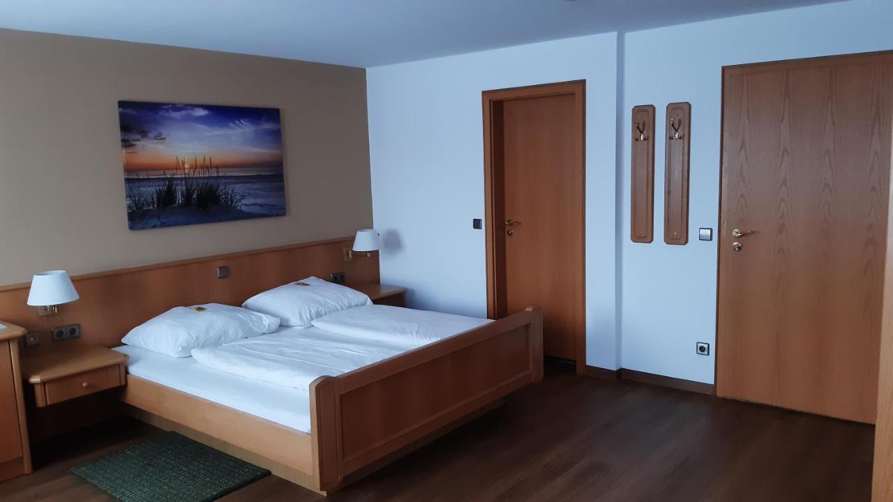 Landhotel Wiesenhof Heroldstatt Extérieur photo